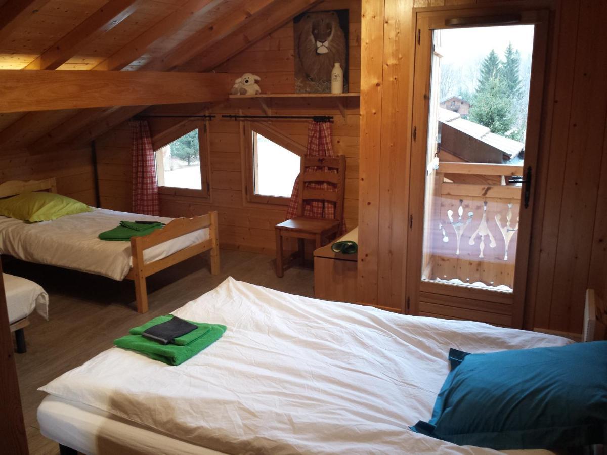 Magnifique Chalet Au Coeur Du Village Du Reposoir Le Reposoir Esterno foto